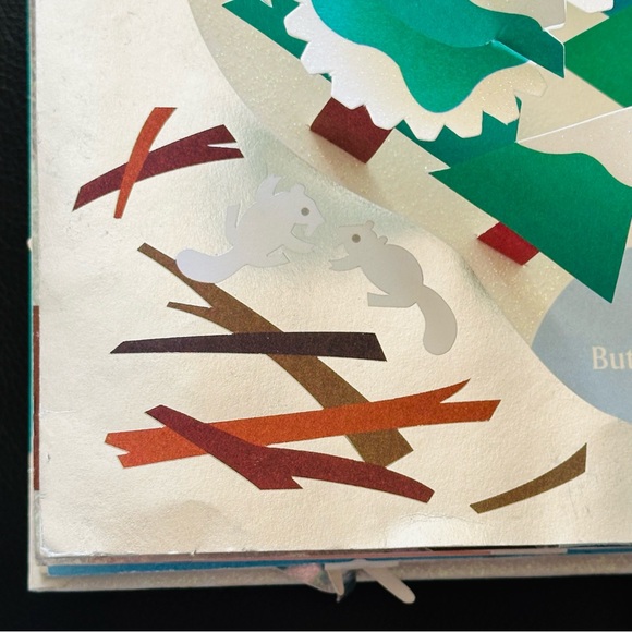 Winter’s Tale Robert Sabuda Pop-Up Book - Picture 8 of 9